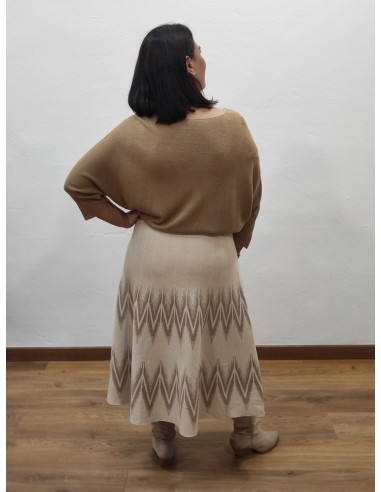 Falda esmerada zig zag